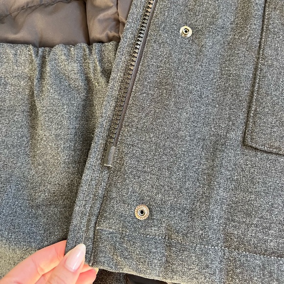 Aritzia Community Parka with removable faux fur hood - Picture 11 of 12